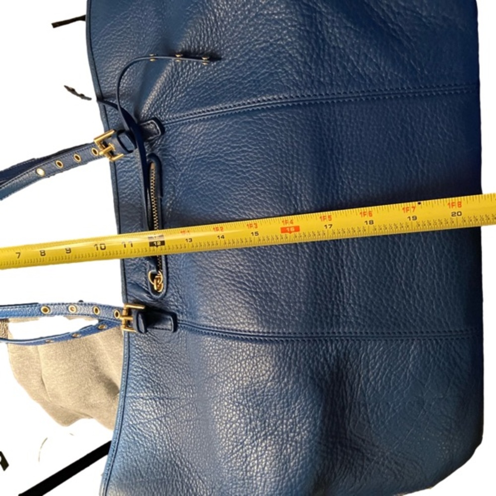 Steven Madden blue leather bag. - Picture 3 of 9